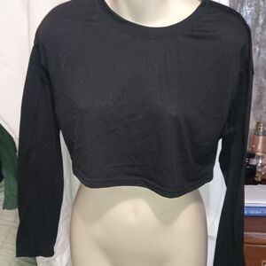 Black Long Sleeve Crop Top